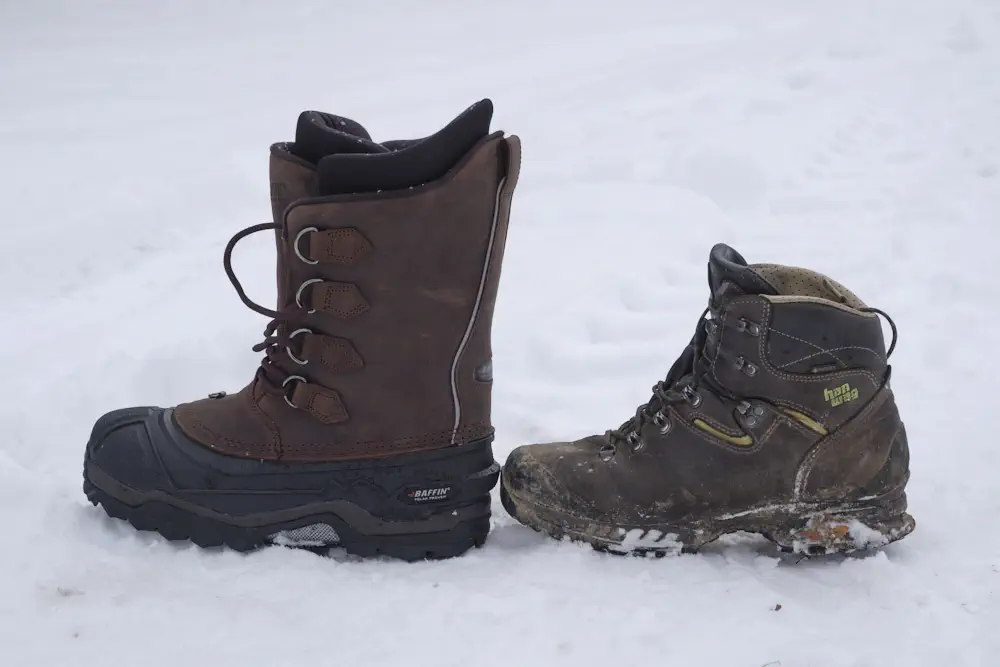 Schneestiefel vs. Winterwanderschuh