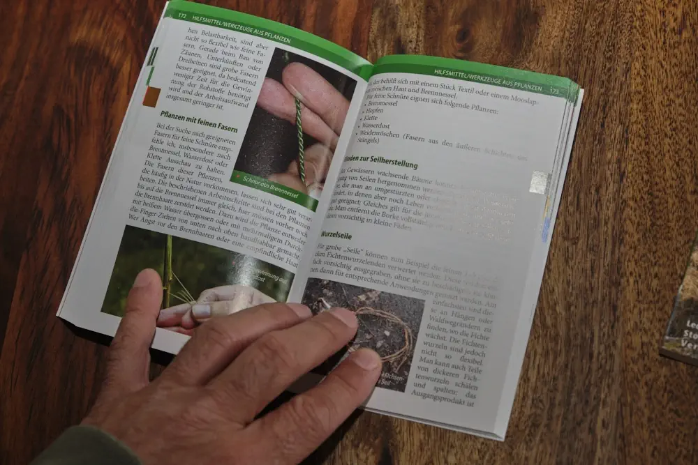 Bushcraft - Survivalwissen Wildpflanzen von Survival Guide Lars Konarek
