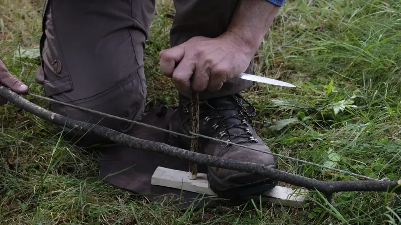 Survival Personal Training mit Lars Konarek im Wald